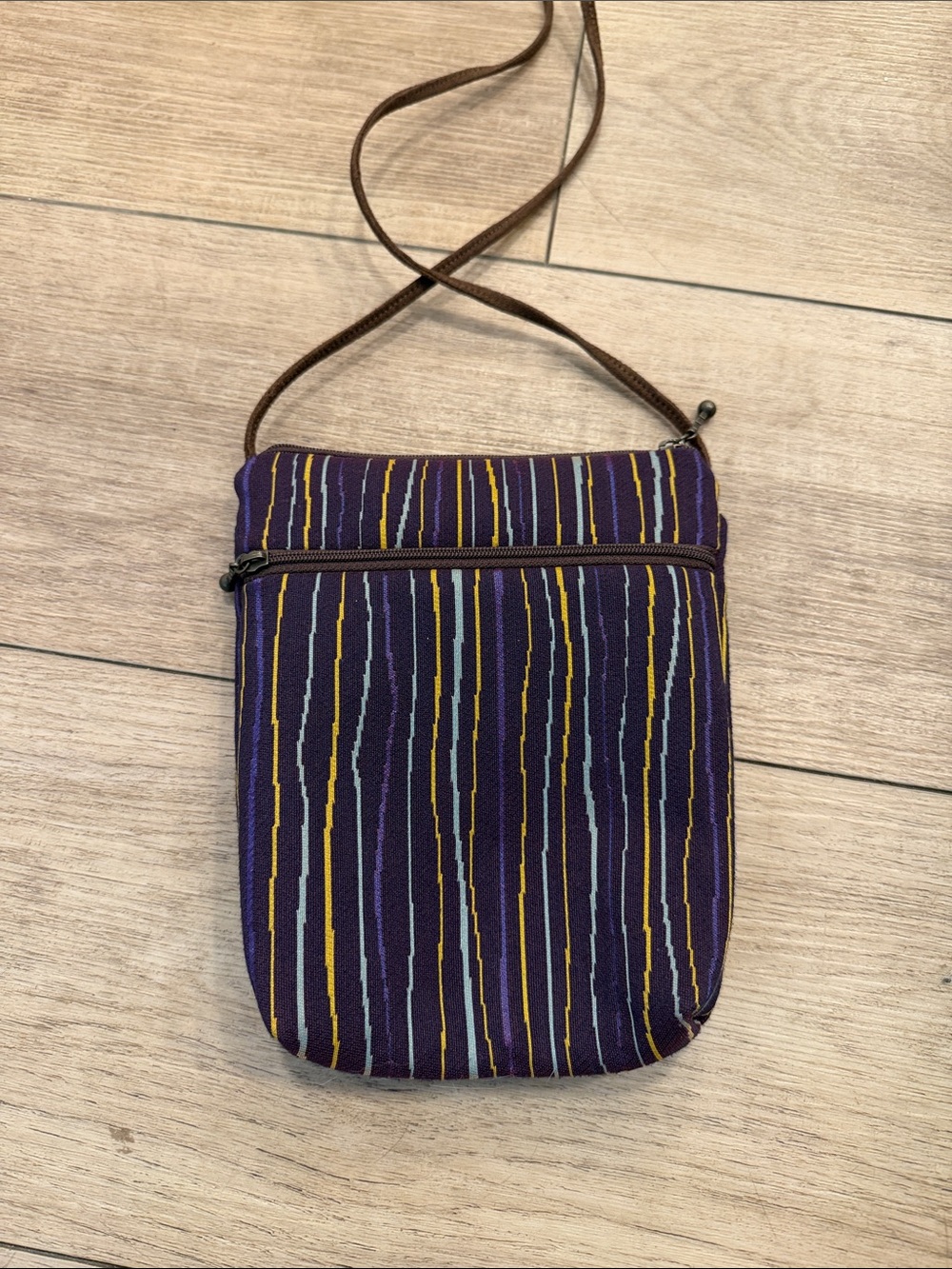 Maruca Striped Purple Crossbody Bag with Zip Pocket